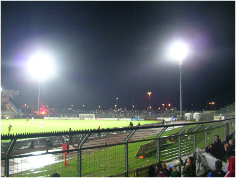 Arezzo - Cesena  30.10.2004 041